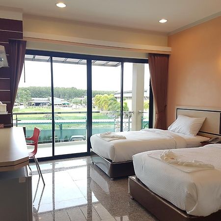 Smile Resort Thungsong Thung Song Exteriör bild
