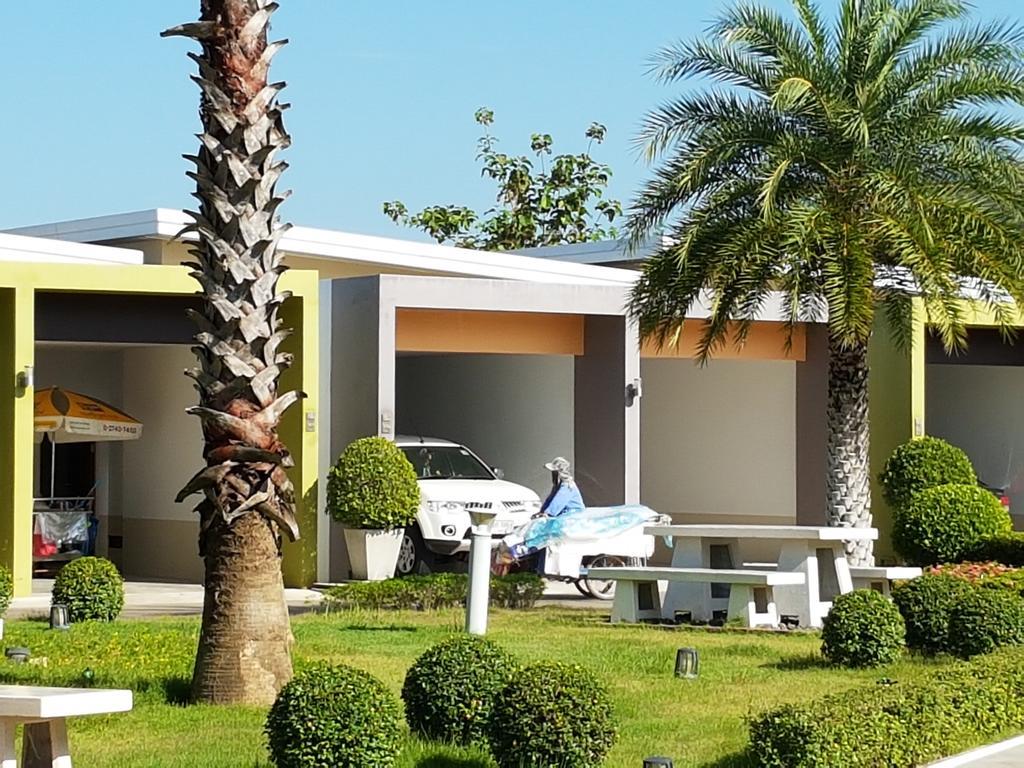 Smile Resort Thungsong Thung Song Exteriör bild